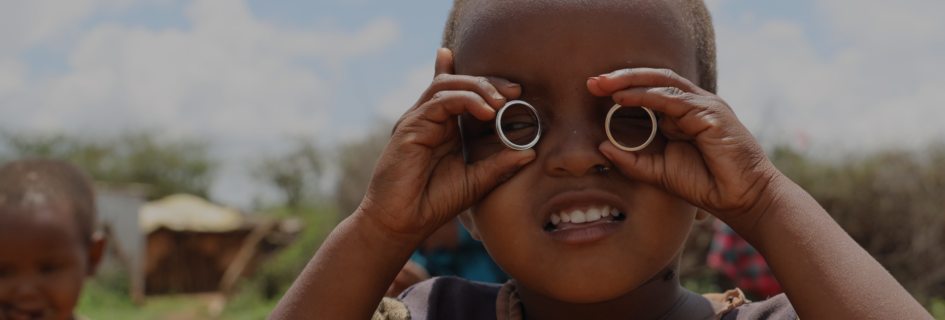 글로벌 아동권리 전문 NGO 굿네이버스 유어턴 캠페인 후원 대표 이미지