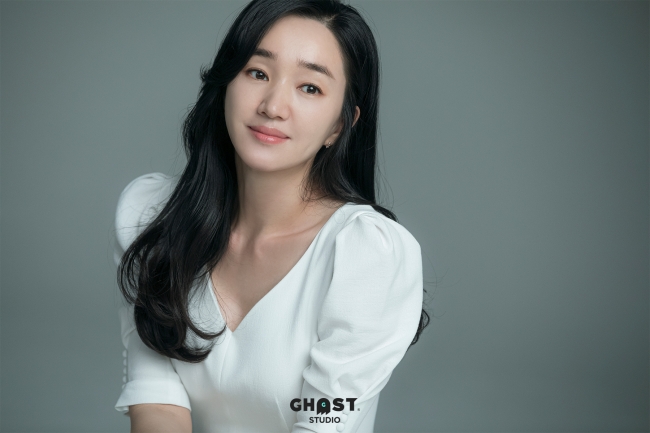 배우 수애, 우리 단체 국내 여아지원 캠페인 '소녀별' 내레이션 재능기부(2)