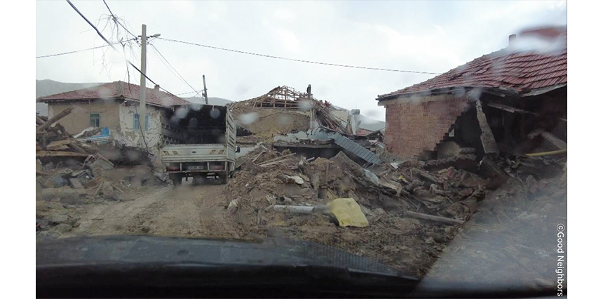 4: ​물품이 현지 협력 기관의 창고에서 피해 지역까지 운송되는 과정4