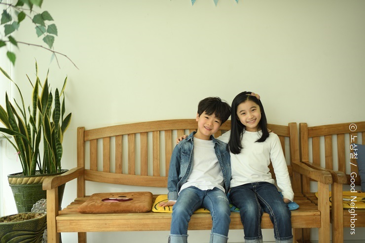 최동혁 회원님 등재를 축하하며 국내 아동 사진을 게시했다.