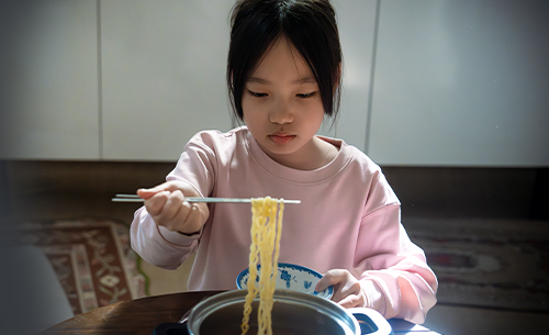 아이들이 배고픈 하루를 보내지 않도록 함께 따뜻한 한 끼를 선물해 주세요!