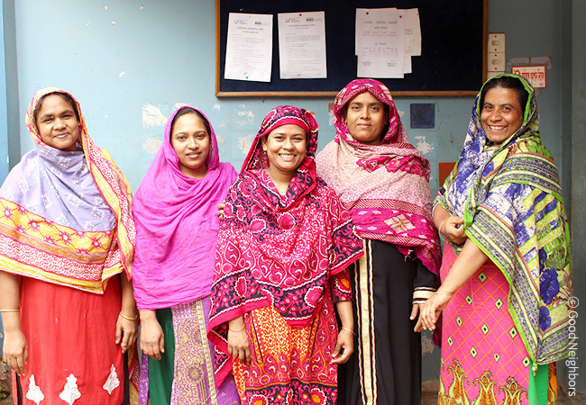 방글라데시 미푸르조합 어머니들 이미지