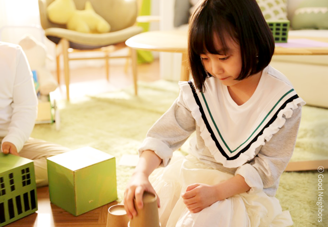 여러분이 보내주신 후원금은 소봄이네 가정을 위해 다음과 같이 사용됩니다. 생계비-생활지원비, 식료품 구입비, 체납공과금 지원, 육아지원비-이유식 및 육아용품지원, 어린이집 특별활동비 지원, 양육 기술 안내, 주거환경개선비-주거이전비,아동과 조부모 방 조성