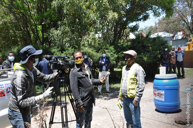 에티오피아 현지 지역TV인 OBS TV의 방송 촬영 모습