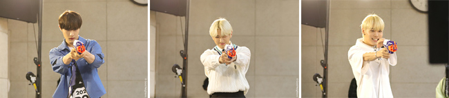 열심히 게임에 참여하고 있는 CIX 멤버들 모습