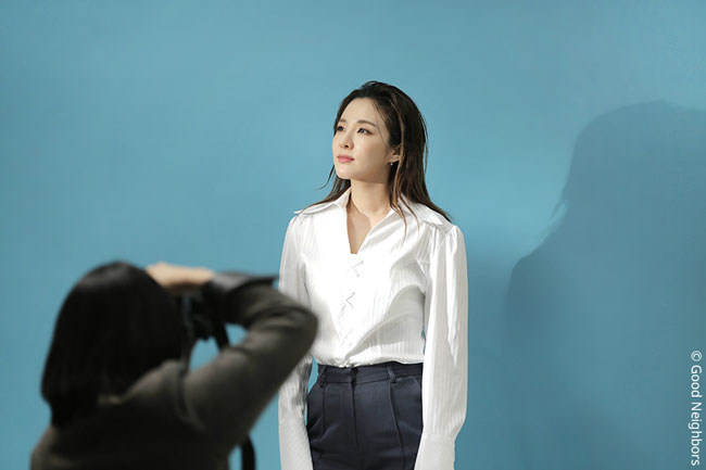 3월 ‘세계 물의 날’ 기념 <사진실의 광선생님>에 참여했던 산다라박의 모습