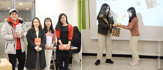 굿모닝 11기 회원님들이 함께 과제를 수행하는 이미지