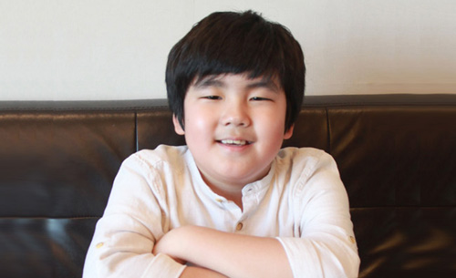 11살 소년이 세상에 보내는 행복 텔레파시